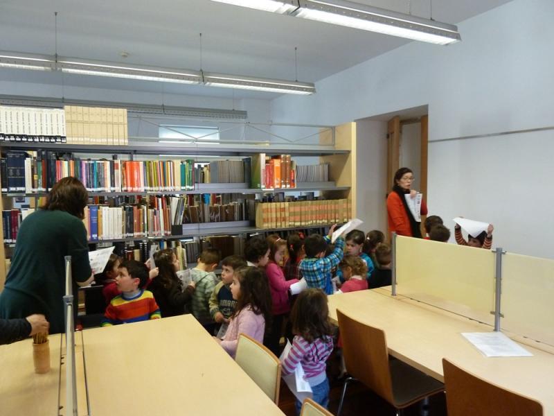 Serviços Educativos - Visitas ao Arquivo Municipal de Ponte de Lima